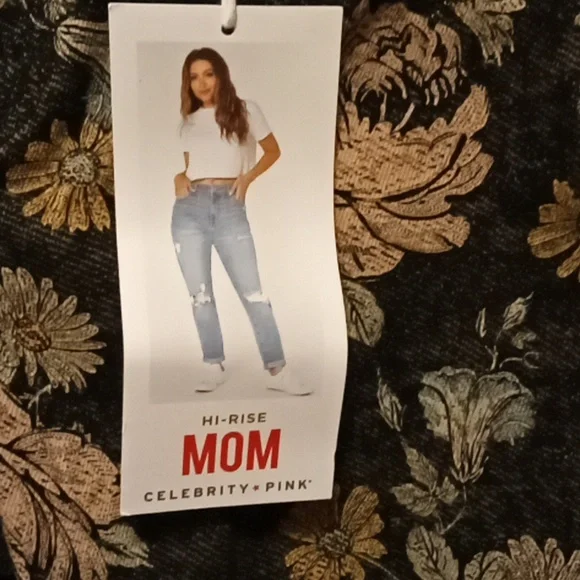 Celebrity pink jeans - Picture 5 of 8